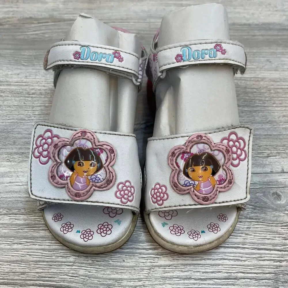 Y2K 2010 Vintage Dora the Explorer Girls Size 9 Sandals Light Up Character Vtg